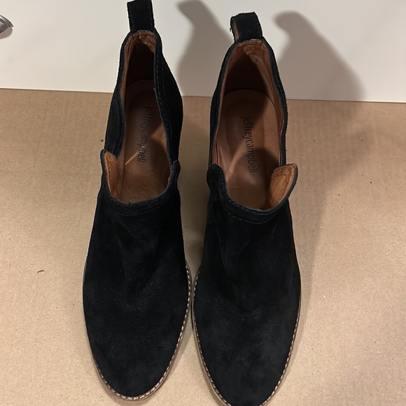 JEFFREY Campbell Rosalee Black Suede Booties size 9.5- like new condition - Picture 12 of 16